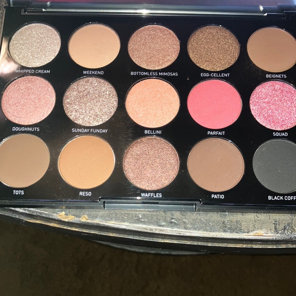 Morph eyeshadow pallet